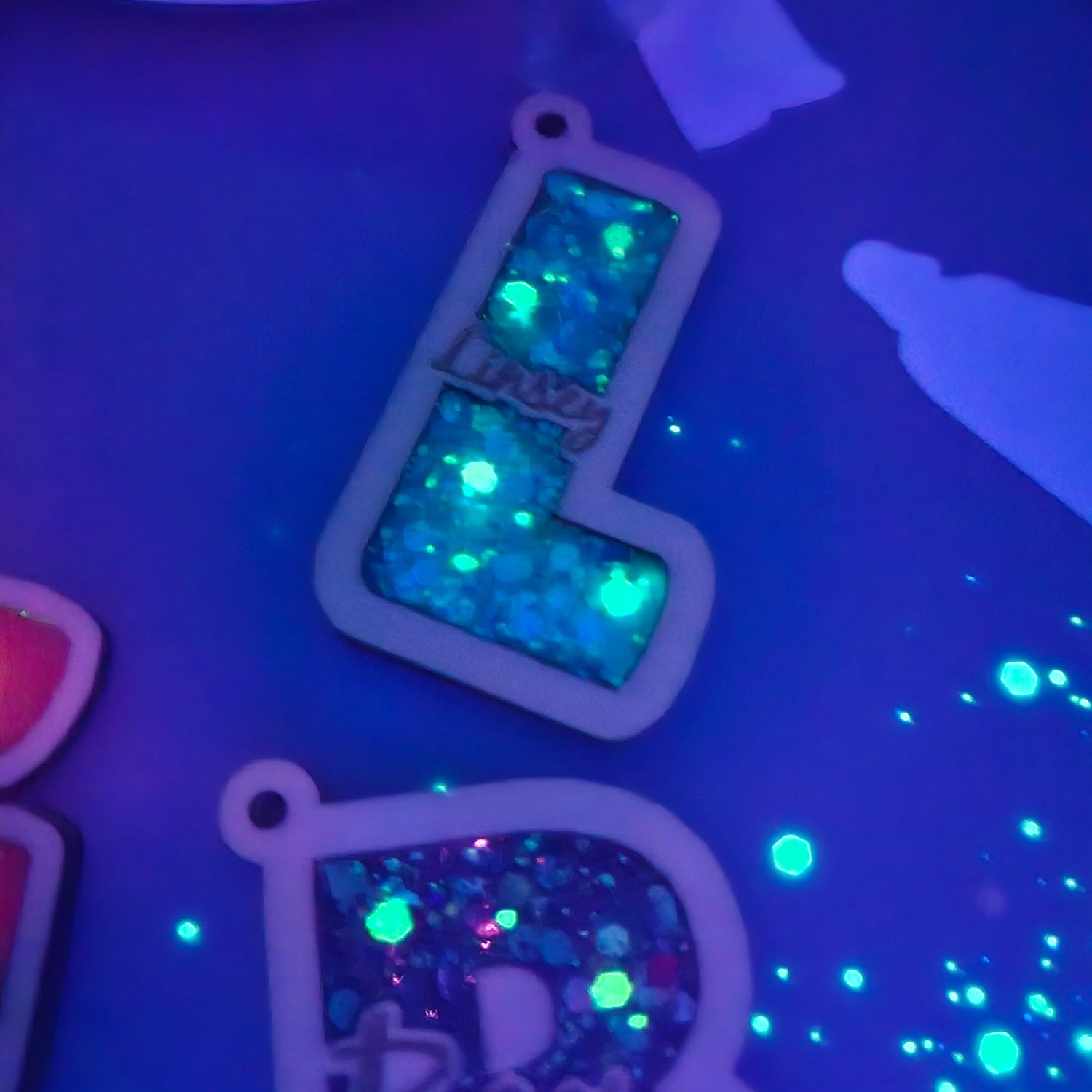 🔑 Keyring & Bag Tag Collection – Handmade Personalised Wooden & Resin Designs