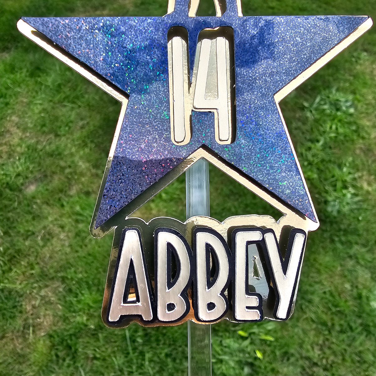 Topper Gool Revolutionary musical inspired cake topper | personalised cake topper ...