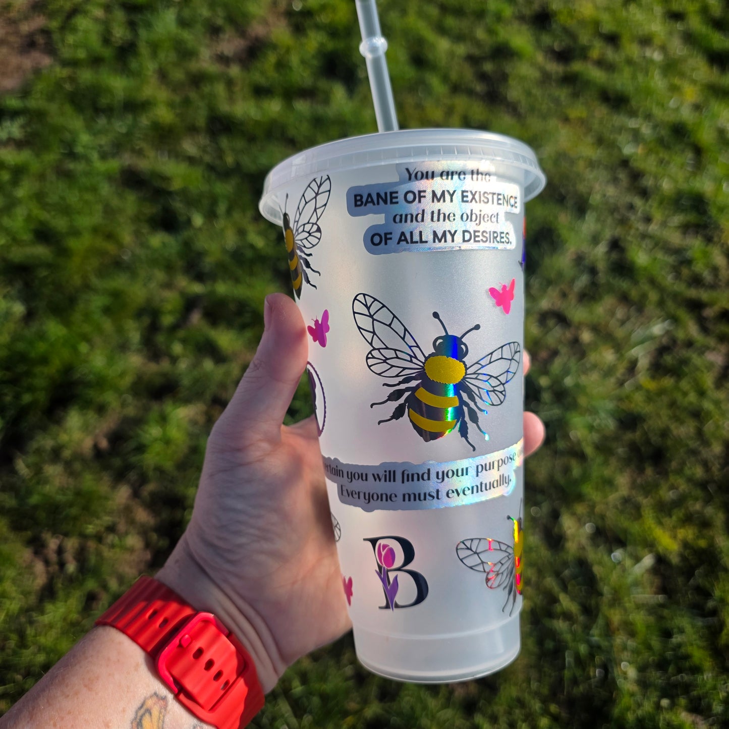 Regency Inspired Bee Tumbler – Romantic Quote Frosted Cold Cup with Straw – Period Romance Aesthetic Gift