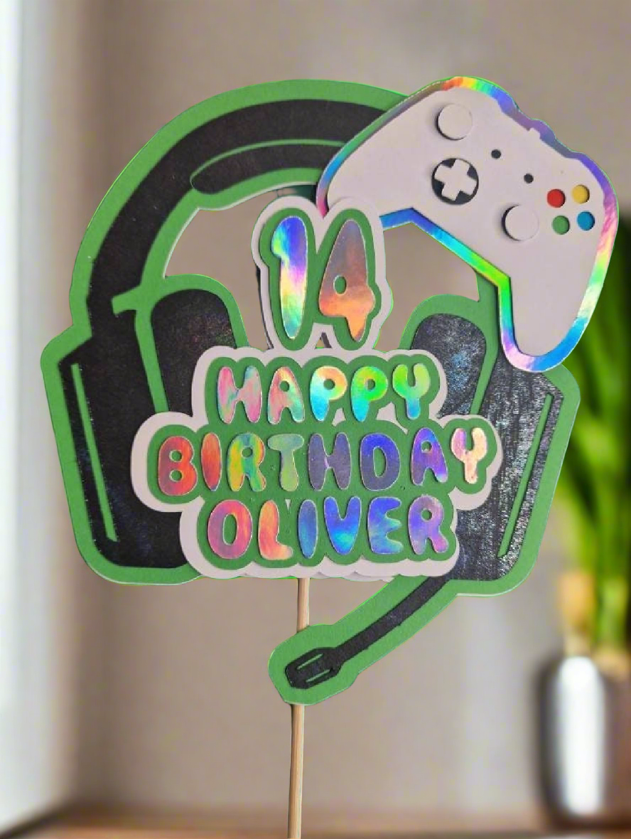 Gamer cake topper | personalised cake topper | bespoke cake topper | cake sign