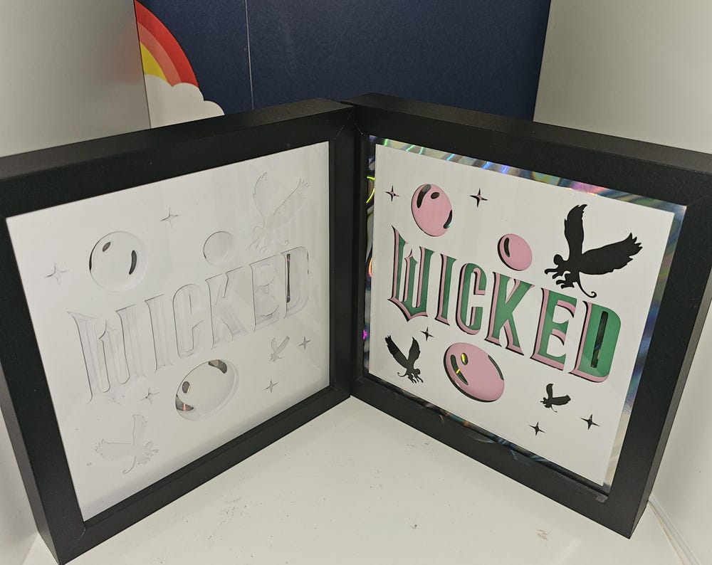 Emerald Enchantment Shadow box / light box | birthday gift | christmas gift